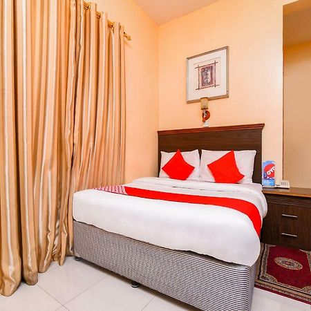 Melody Queen Hotel By Aura Dubai Luaran gambar