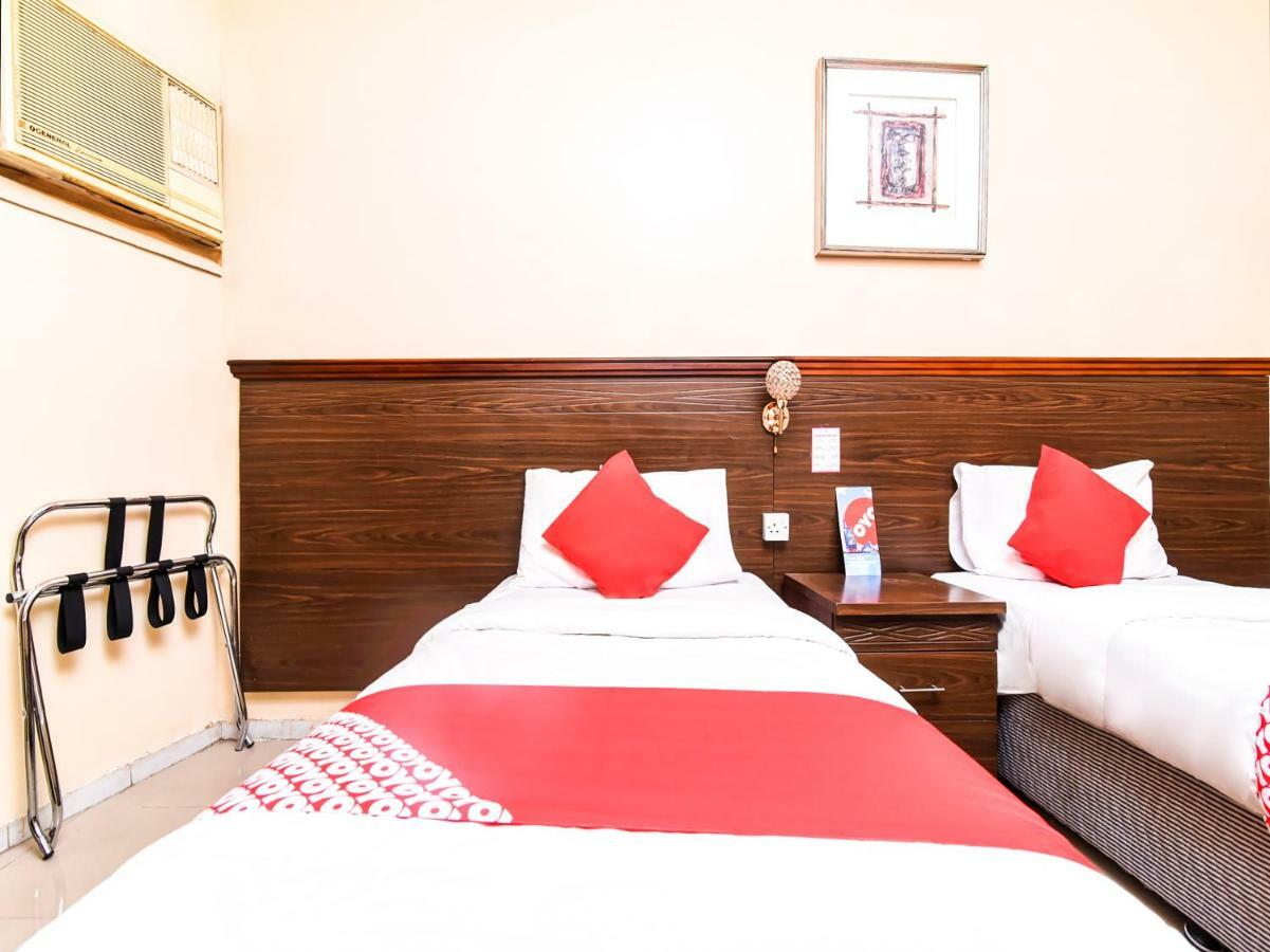 Melody Queen Hotel By Aura Dubai Luaran gambar