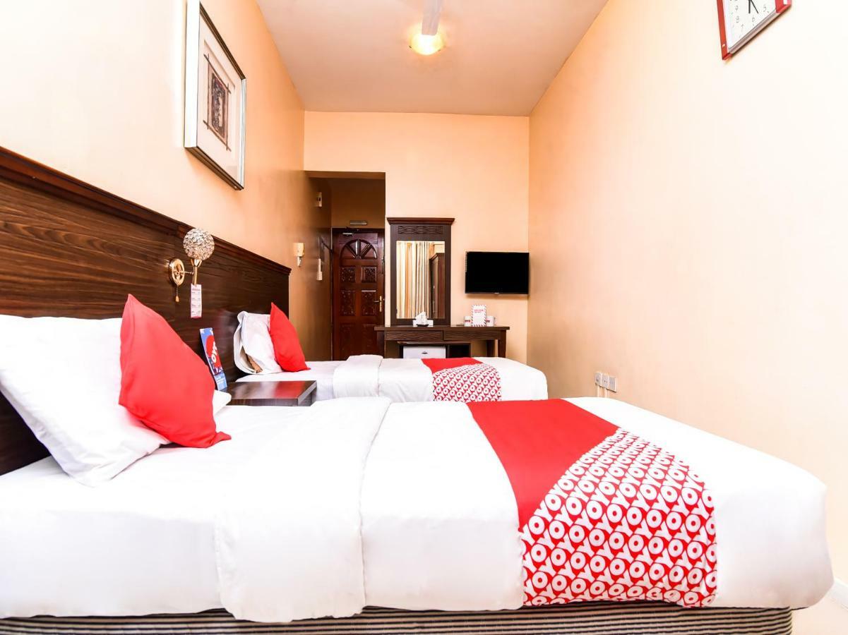 Melody Queen Hotel By Aura Dubai Luaran gambar