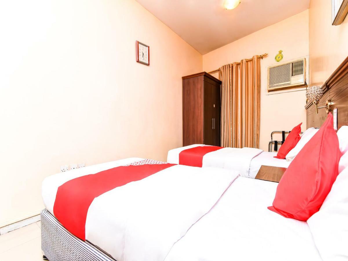 Melody Queen Hotel By Aura Dubai Luaran gambar
