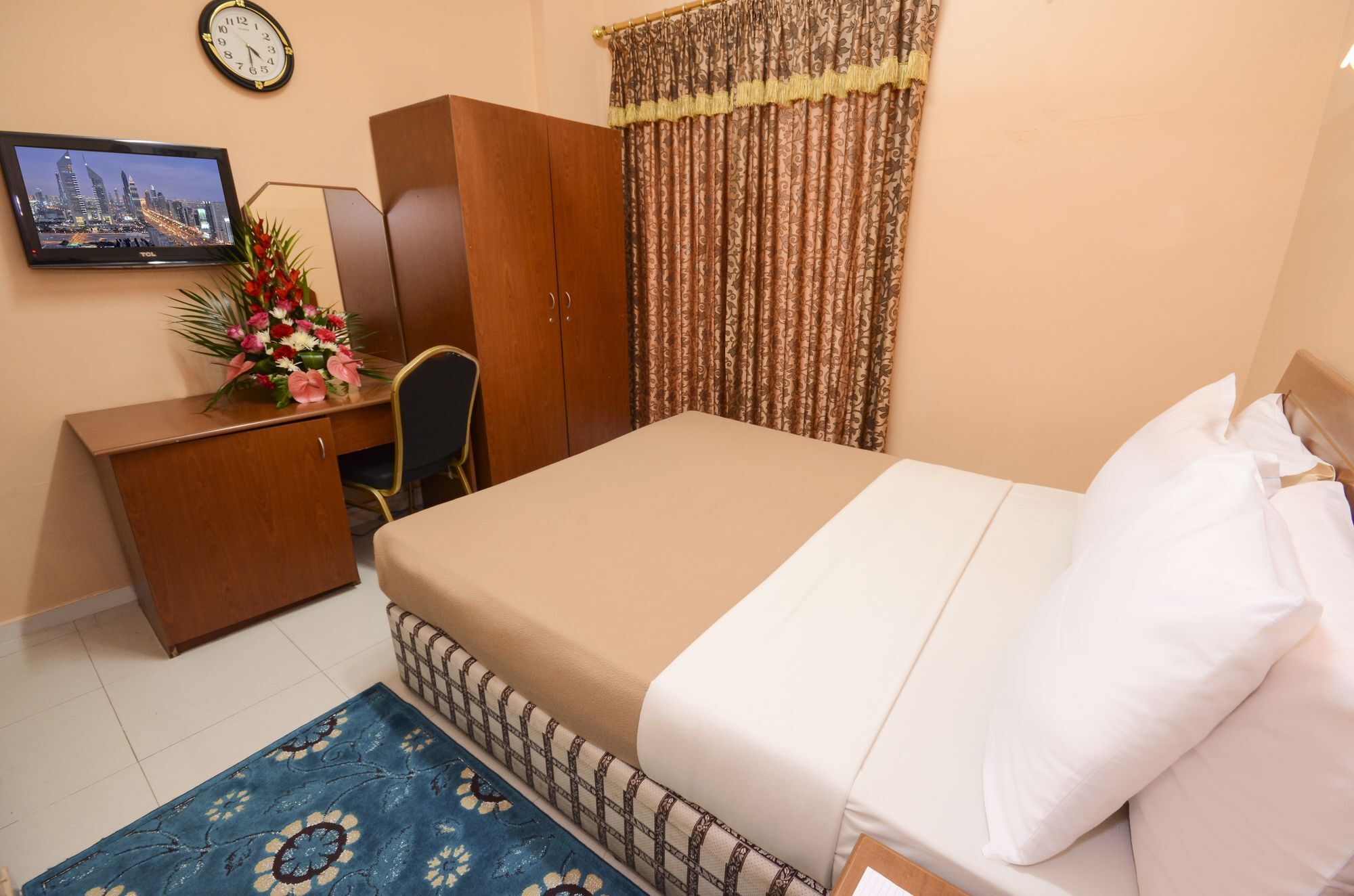 Melody Queen Hotel By Aura Dubai Luaran gambar